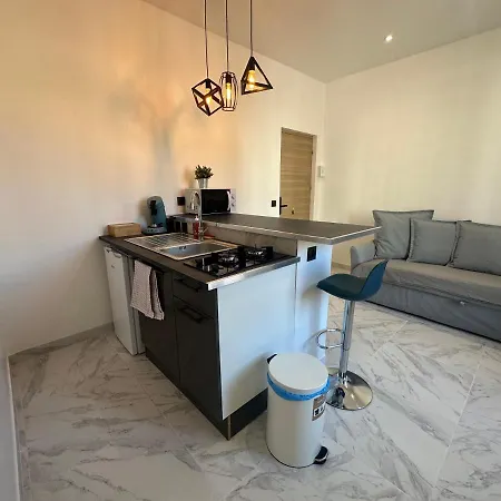La Maison De Giulia Apartmanhotel Menton